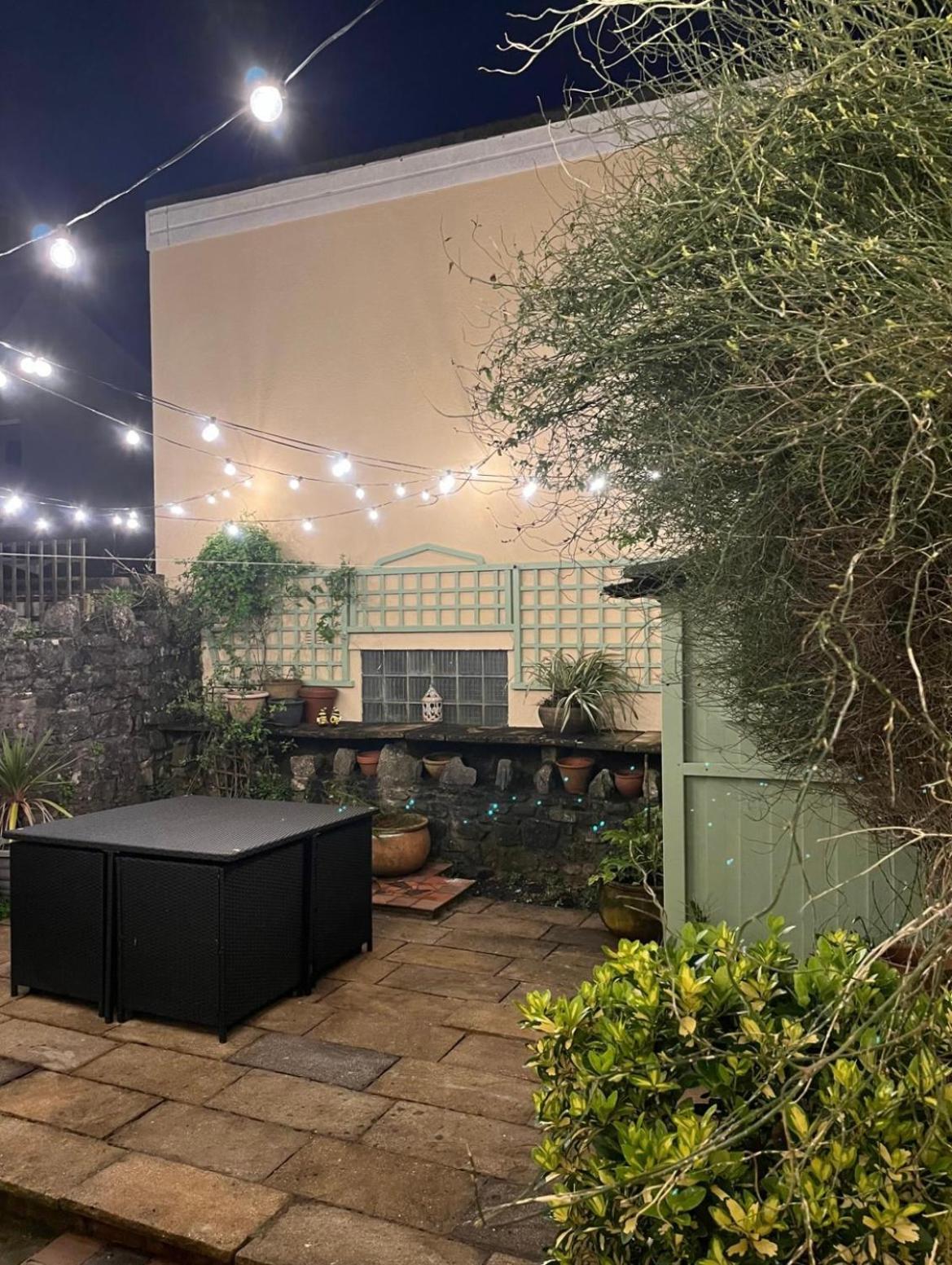 Honey Cottage Tenby Bagian luar foto